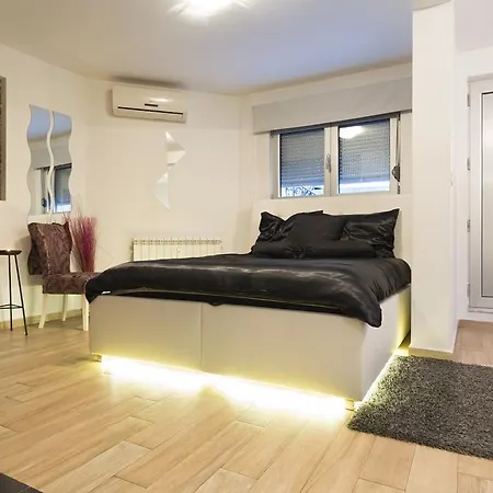 Prima Apartmani Beograd Room photo