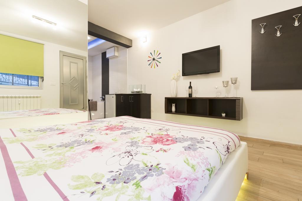Prima Apartment